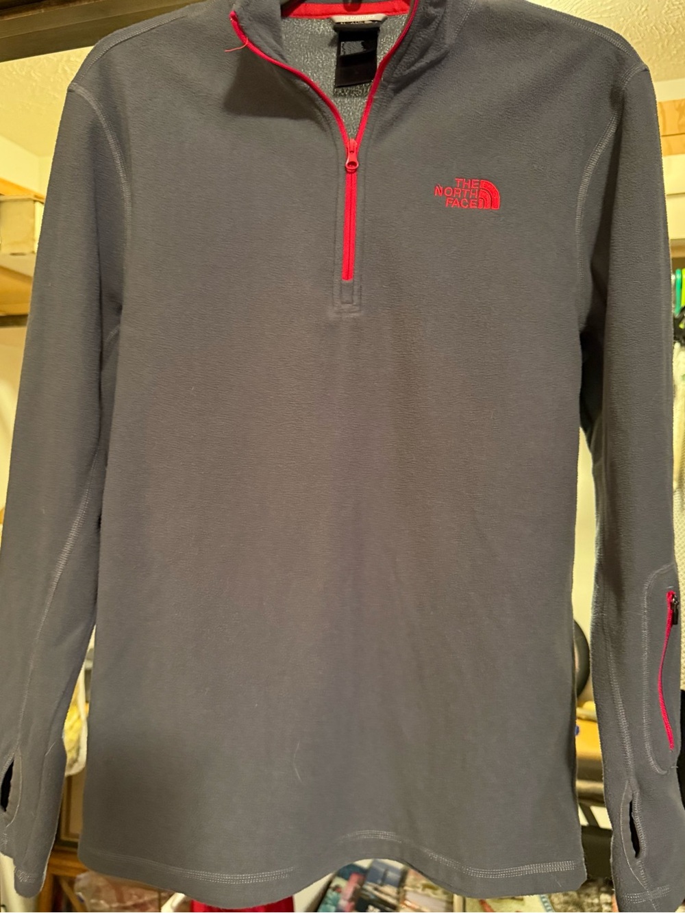 The North Face Men's Charcoal Gray 1/4-Zip Fleece with Red Accents